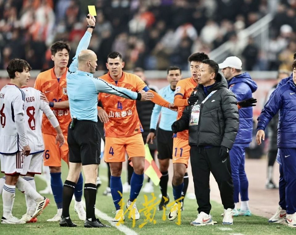 意大利杯赛程吃紧，波士顿凯尔特人赛后调整名单，悬念犹存，团队化学反应显著的简单介绍