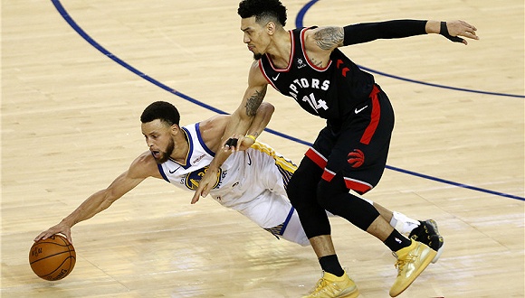 九游娱乐-包含内马尔在勇士比赛中出色防守，战术调整引发热议！的词条